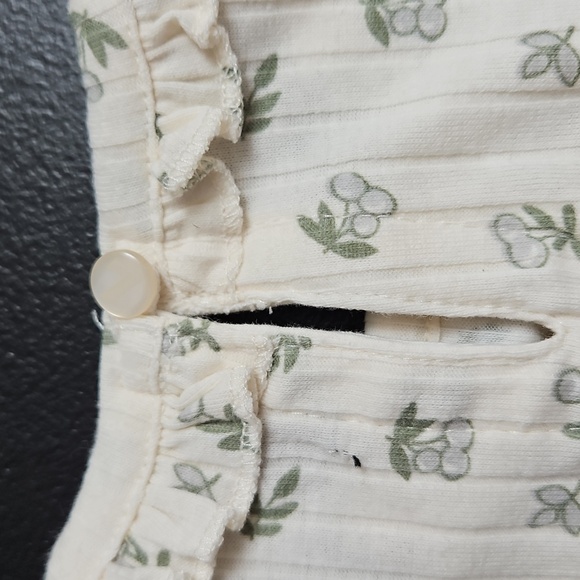 For All 7 Mankind Baby Girls Floral Long Sleeve T Shirt Size 18 Months - Picture 6 of 7